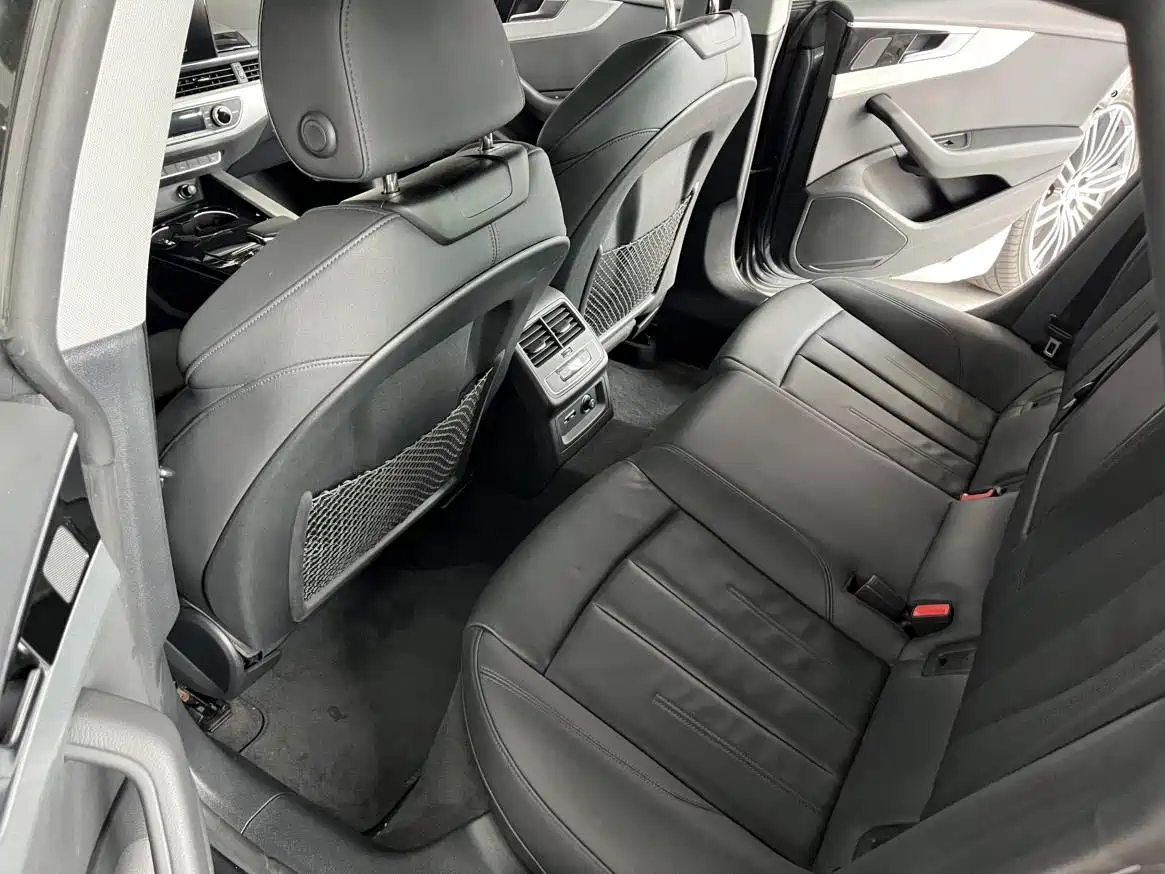 Audi A5 (Import) 2024 Sportback 40 TFSI Fashion Dynamic фото 8