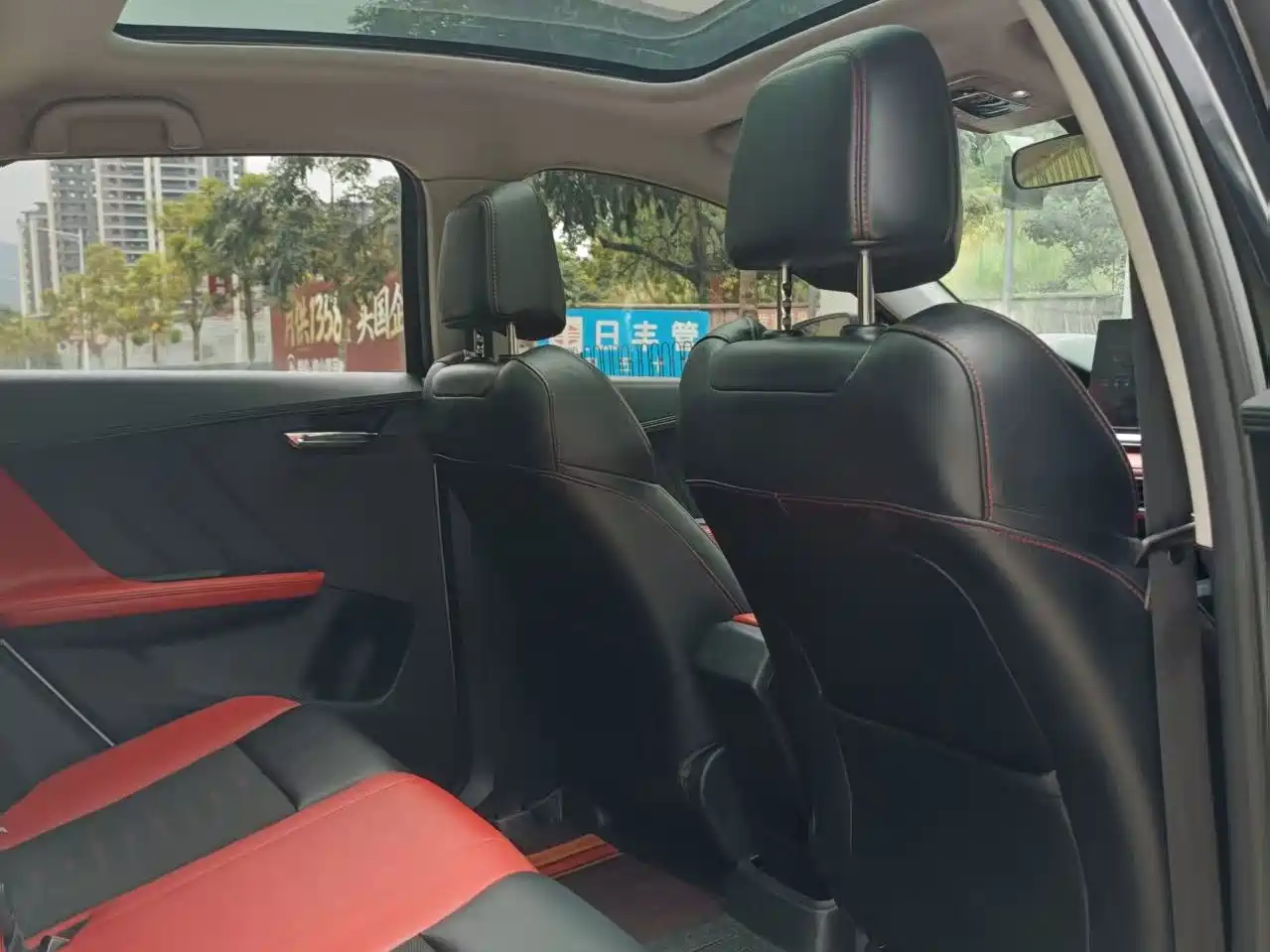 BYD e2 2021 Premium Model фото 6