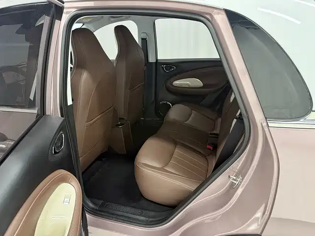 Фото 8 - Wuling Motors Wuling Bingo