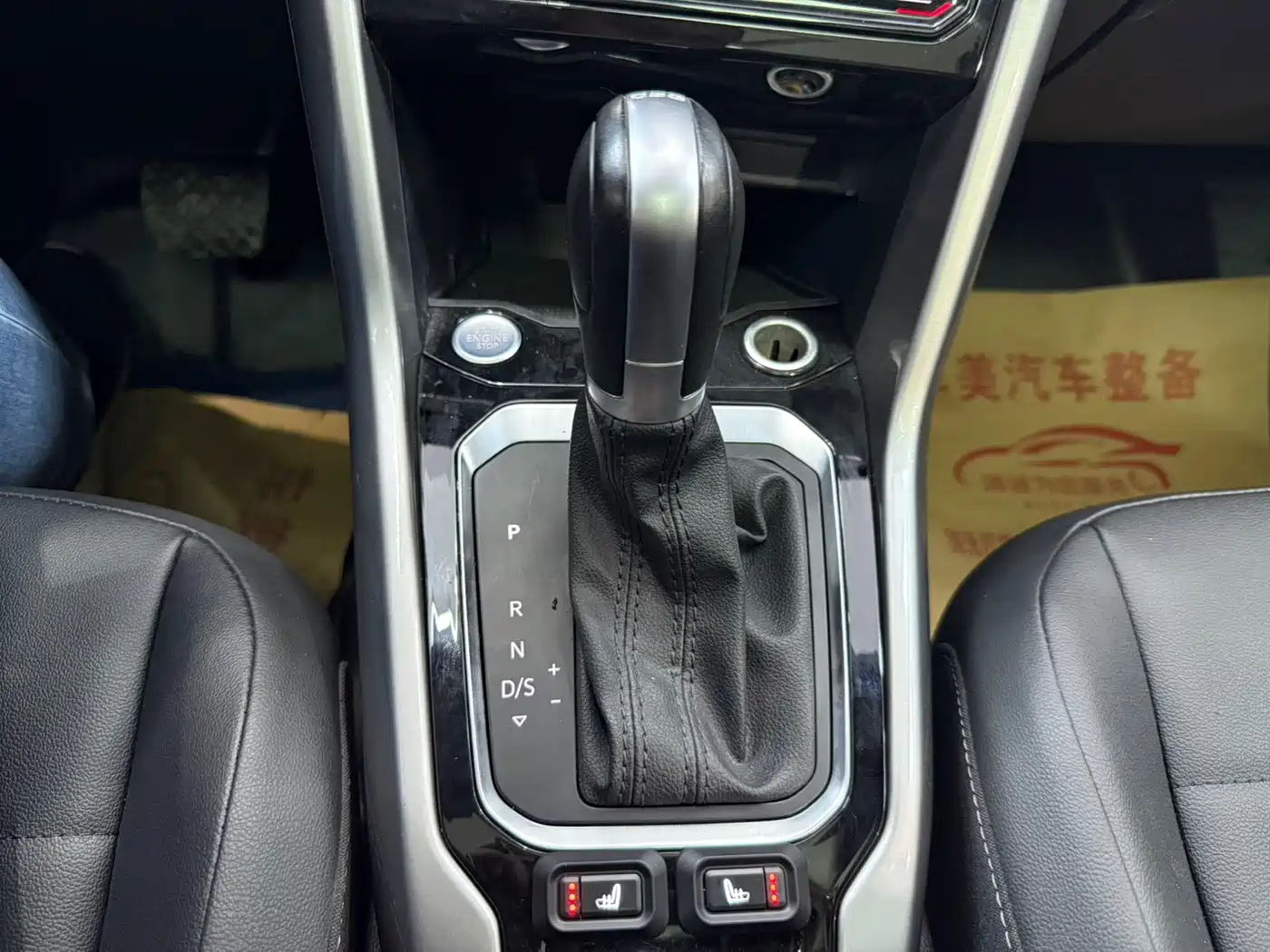 Volkswagen T-ROC 2021 280TSI DSG 2WD Luxury Connected фото 12