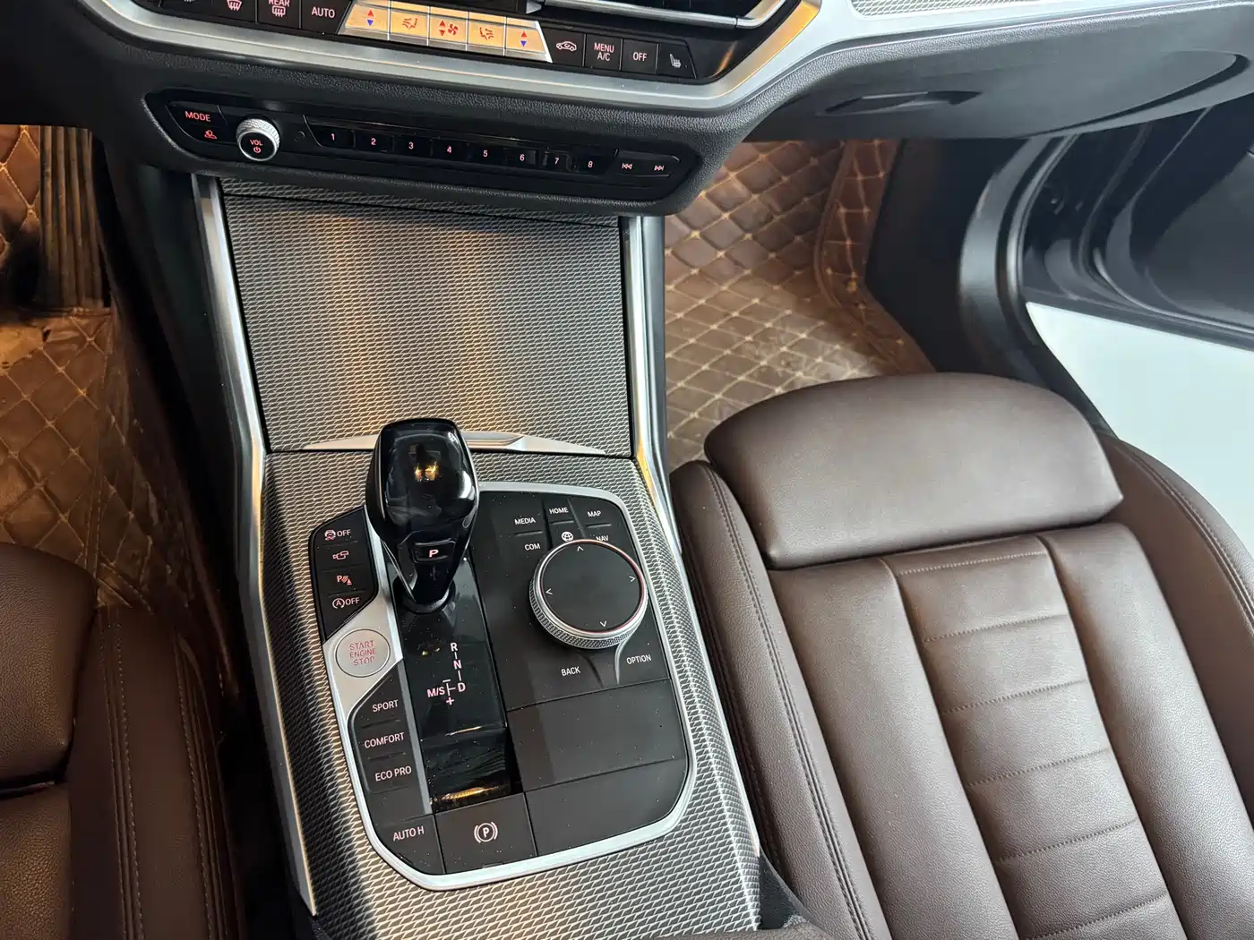 BMW 3 Series 2020 Facelift 325i M Sport Night Edition фото 10