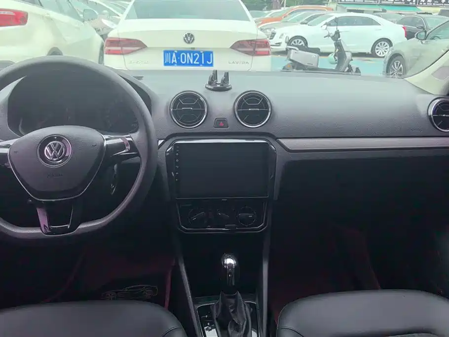 Volkswagen Jetta 2019 Dream Edition 1.5L Auto Fashion фото 16