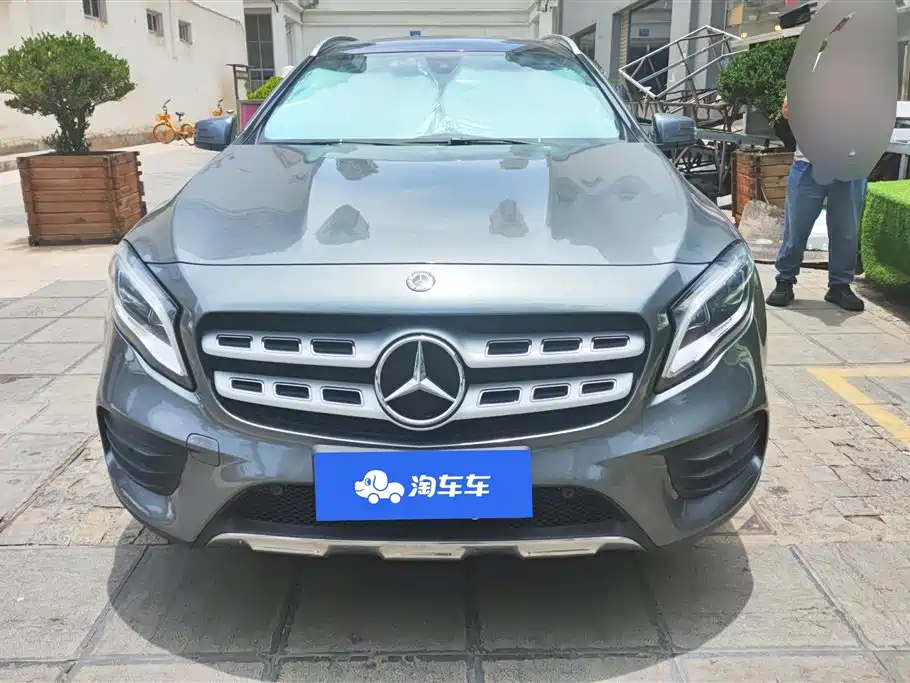 Mercedes-Benz GLA 2019 GLA 200 Fashion фото 2