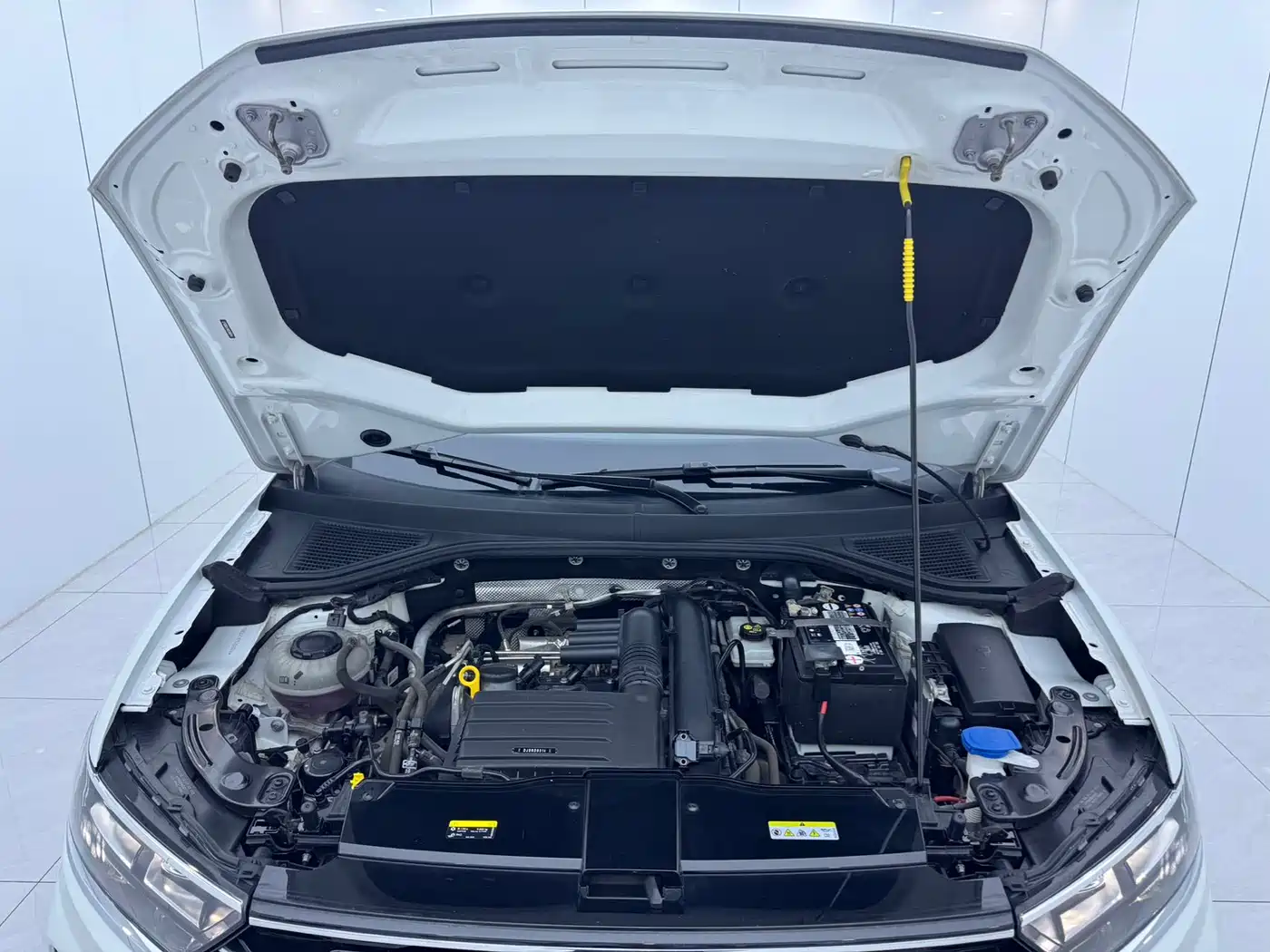 Volkswagen T-ROC 2021 280TSI DSG 4WD Luxury Connected фото 16
