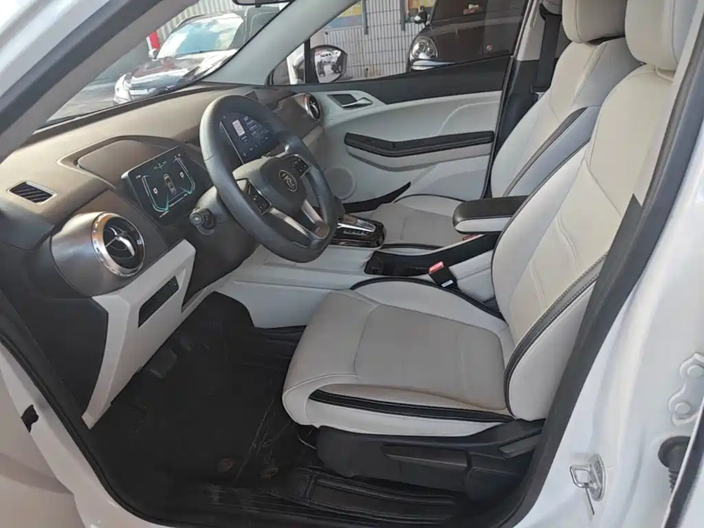 BYD Yuan Pro 2021 2021 401KM Luxury Model