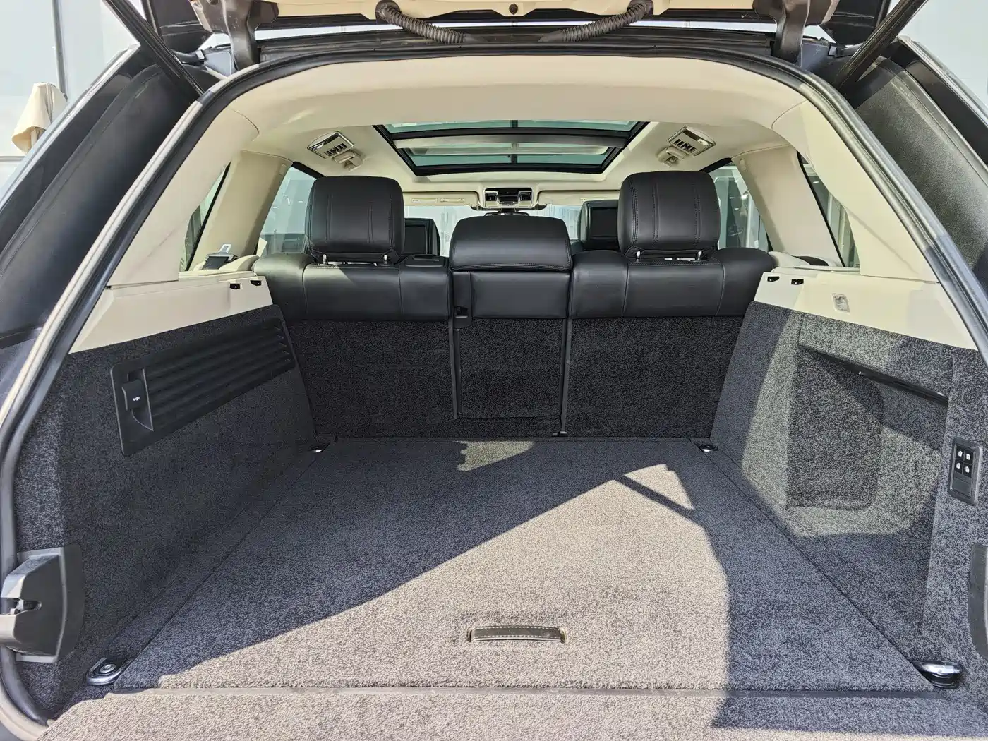 Land Rover Range Rover 2014 3.0 SC V6 Vogue SE фото 22