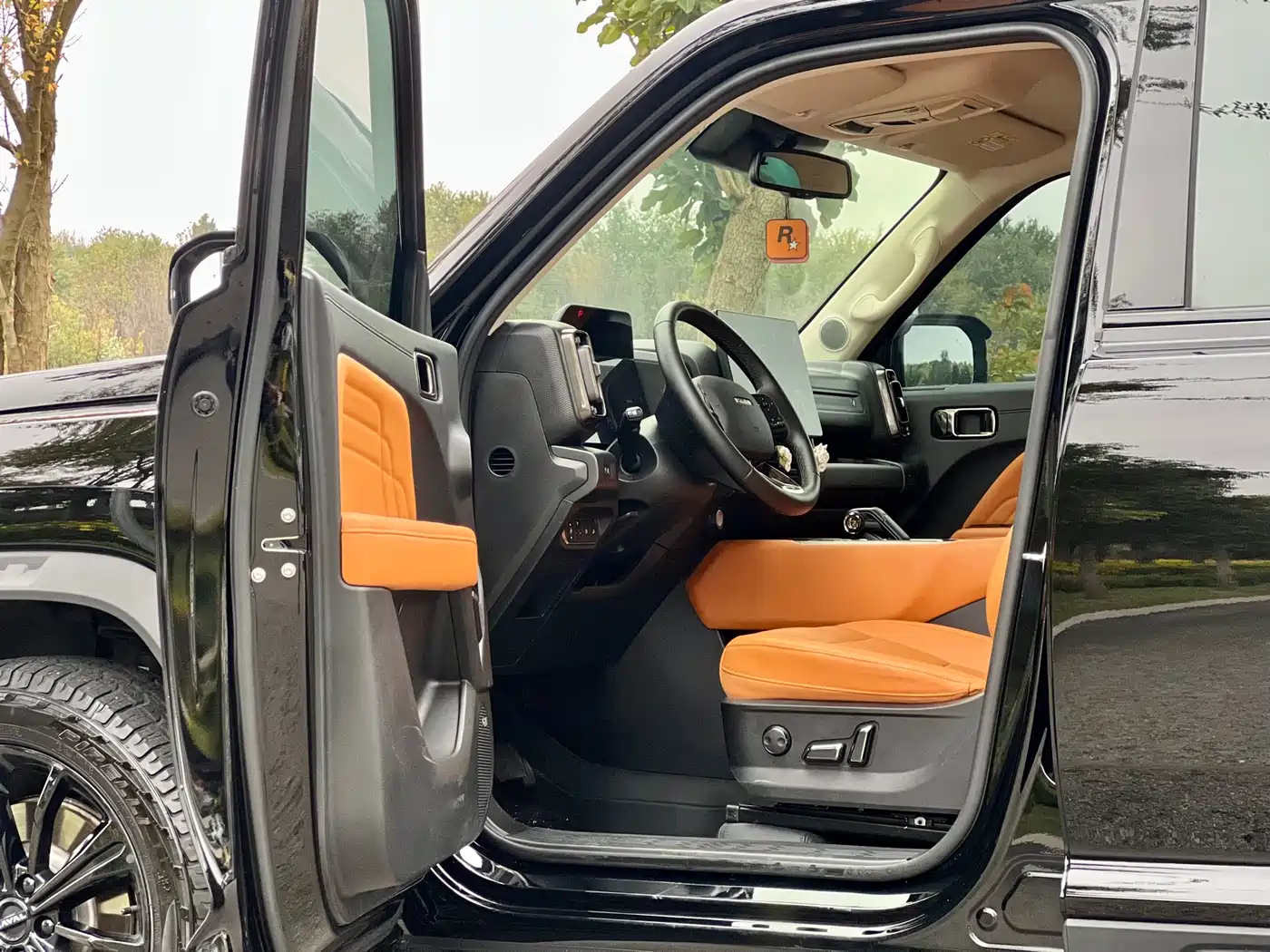 Haval Meng Long NEV 2023 Model Hi4 145 Explorer Edition фото 4