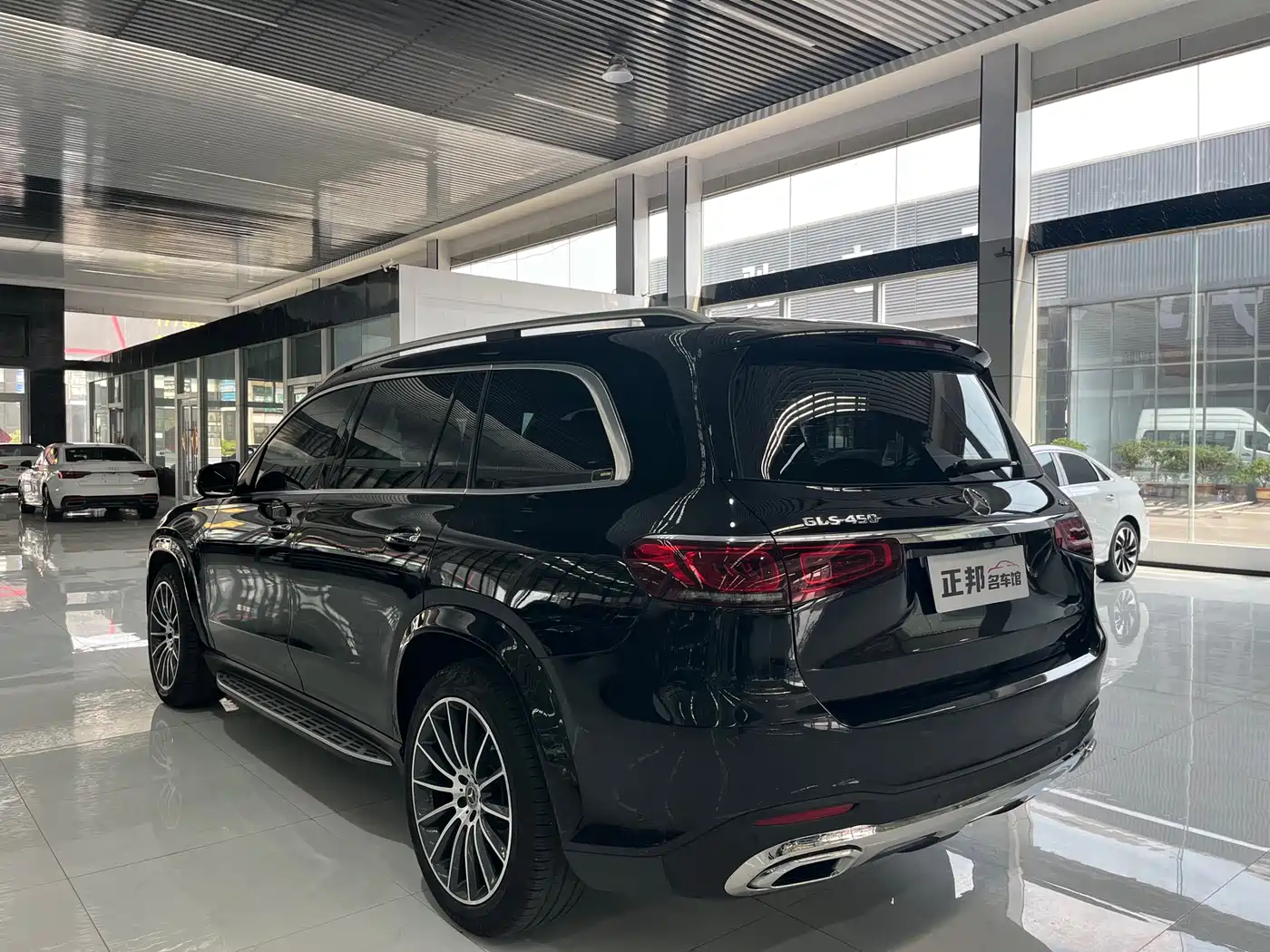 Mercedes-Benz GLS 2021 GLS 450 4MATIC Fashion фото 5