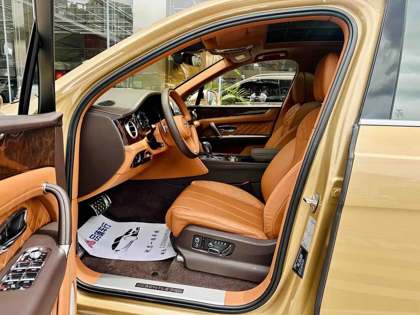 Bentley Bentayga 2018 2017 6.0T Standard Edition