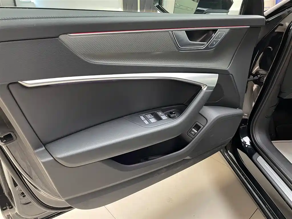 Audi A6L 2024 45 TFSI Premium Elegance фото 15