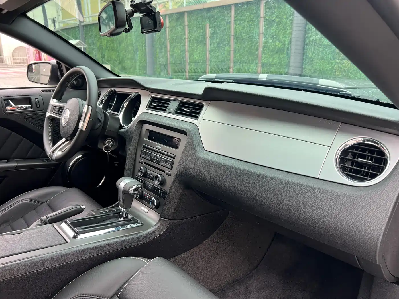 Ford Mustang 2013 Model 3.7L Automatic Standard фото 11
