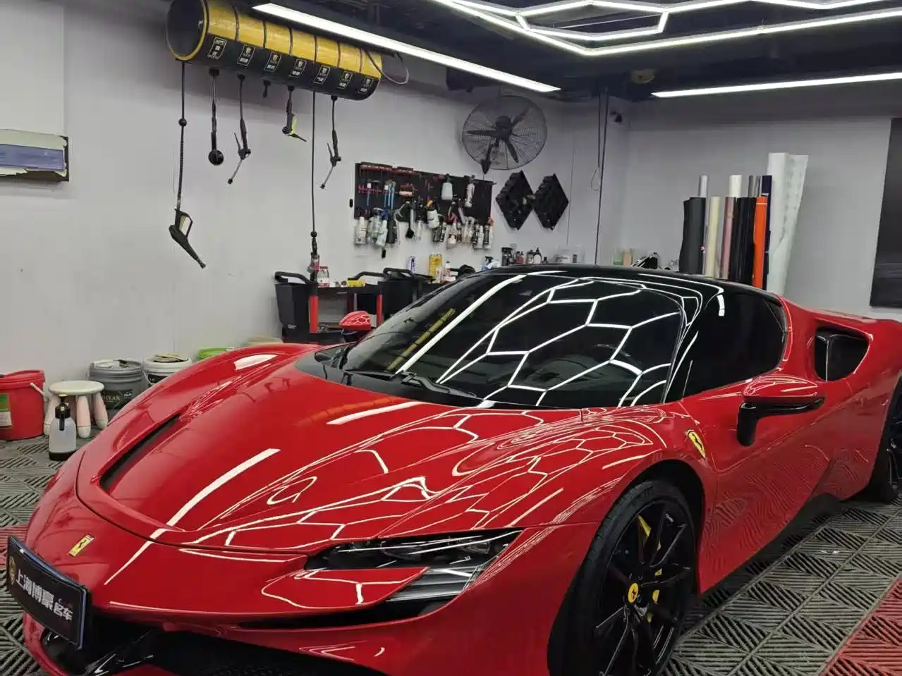 Ferrari SF90 2021 2020 3.9T V8 Stradale