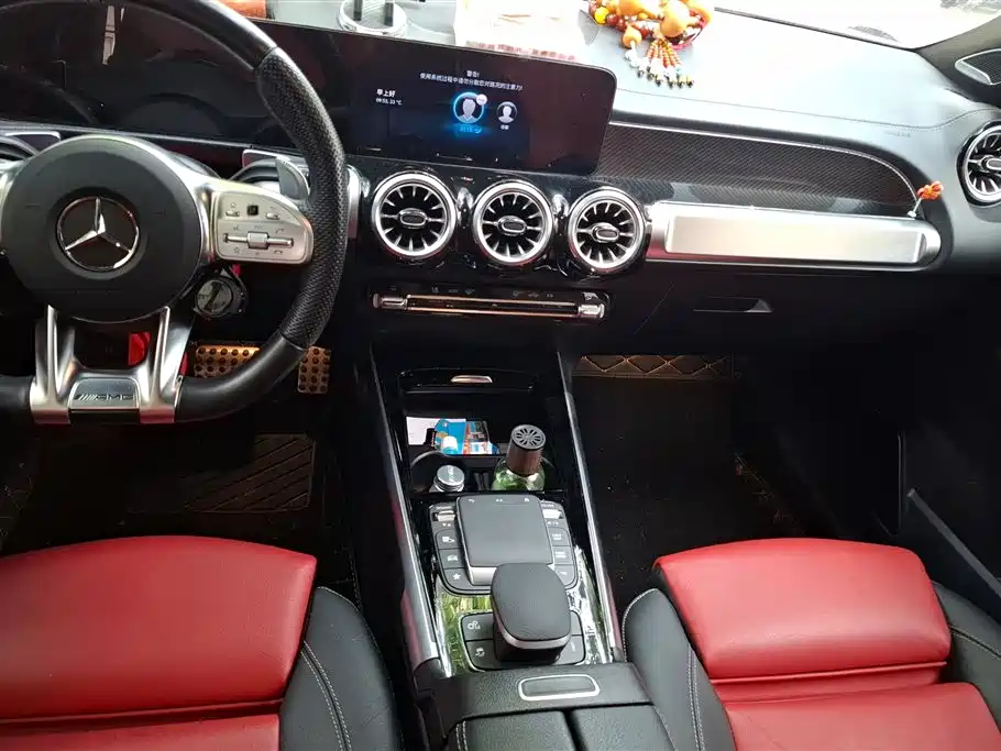 Mercedes-Benz GLB AMG 2022 AMG GLB 35 4MATIC фото 16