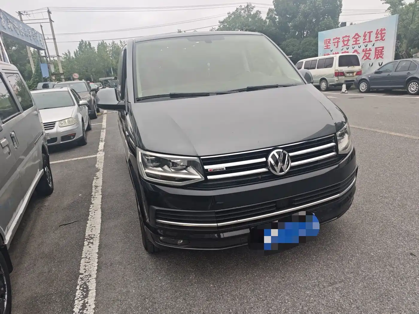 Volkswagen Multivan 2017 2017 2.0TSI 4WD Explorer 7-seater