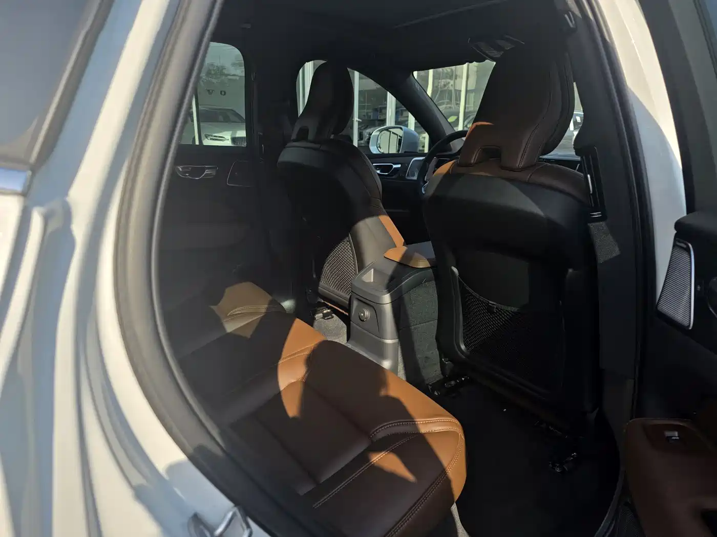 Volvo XC60 Plug-in Hybrid 2025 2025 Plug-in Hybrid Long Range AWD Zhiya Luxury Edition