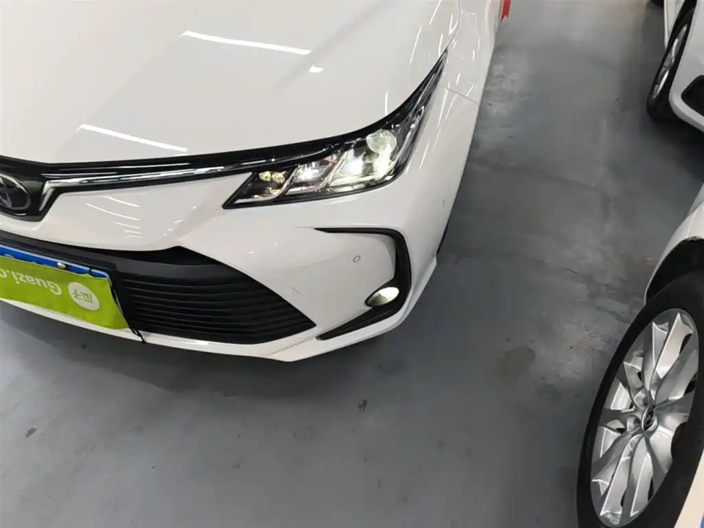 Toyota Corolla 2021 1.2T S-CVT Pioneer Edition фото 24