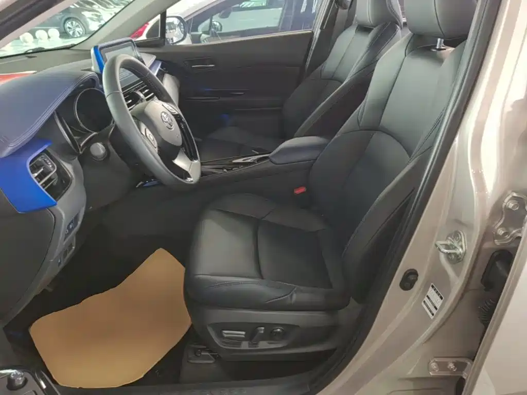 Toyota C-HR 2022 2021 2.0L Luxury Edition