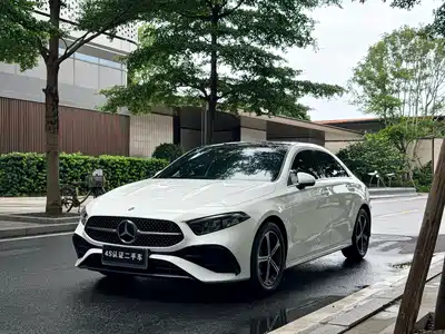 Mercedes-Benz A