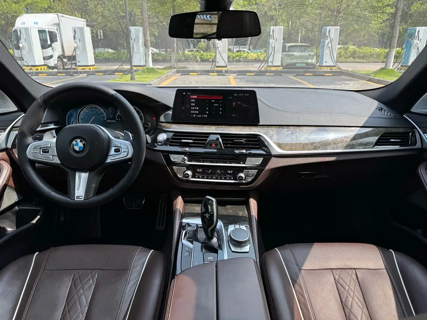 BMW 5 Series 2018 Facelift 530Li Exclusive M Sport Package фото 22