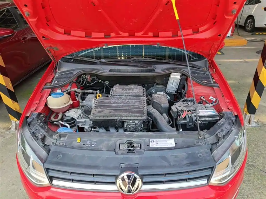 Volkswagen Polo 2016 1.6L Automatic Comfort фото 20