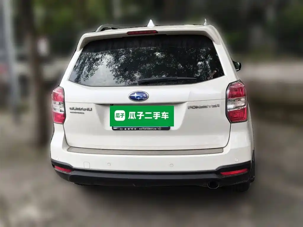 Subaru Forester 2013 2.5i Automatic Premium Edition фото 4