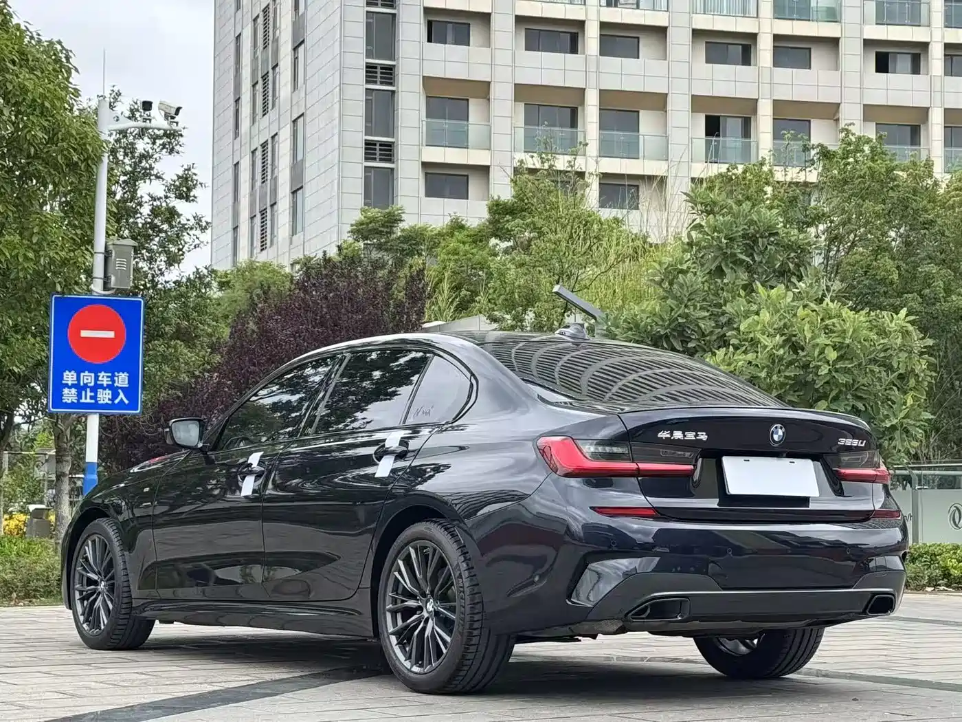BMW 3 Series 2020 Facelift 325Li M Sport Night Edition фото 7