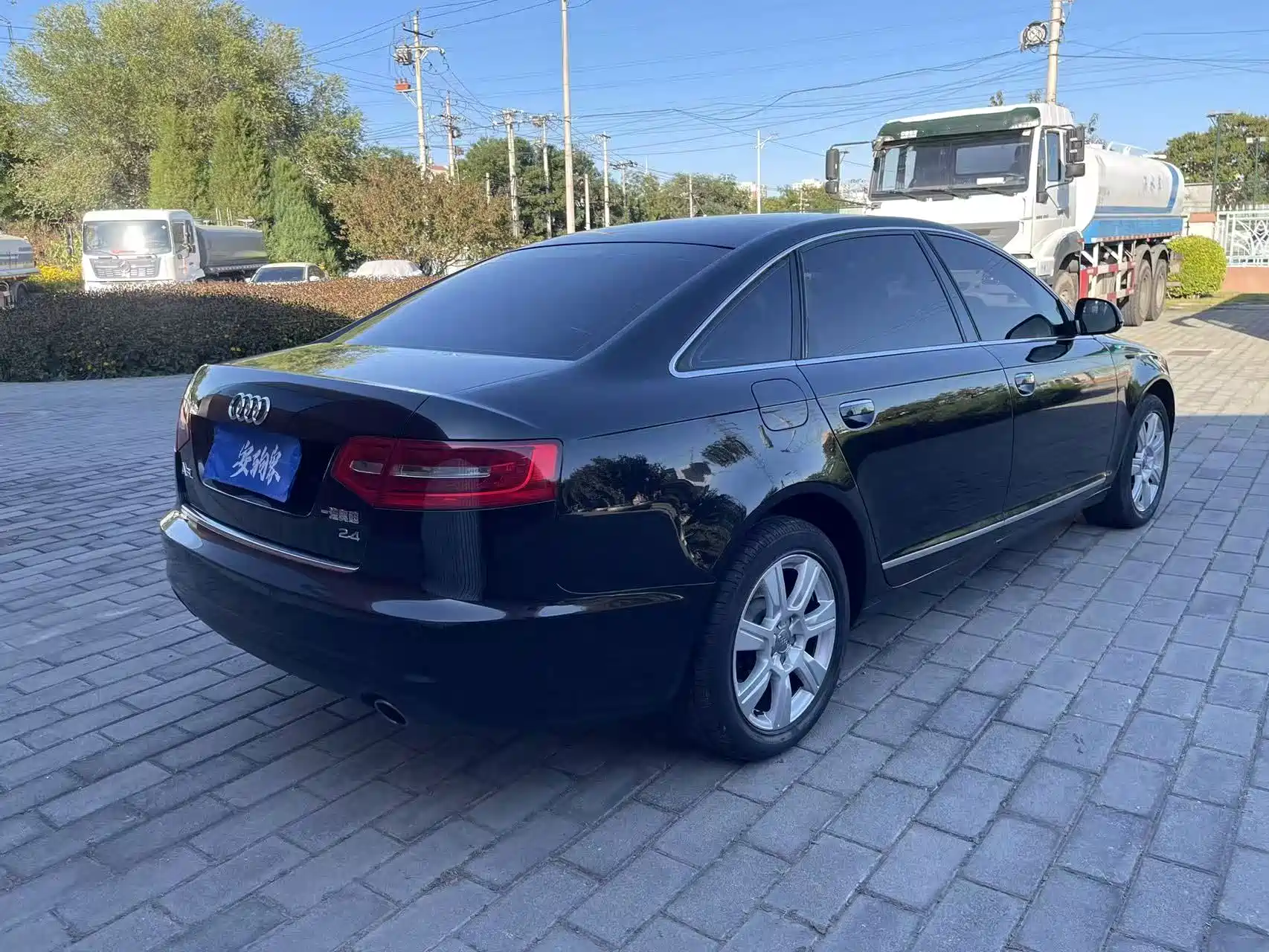 صورة 6 - Audi A6L