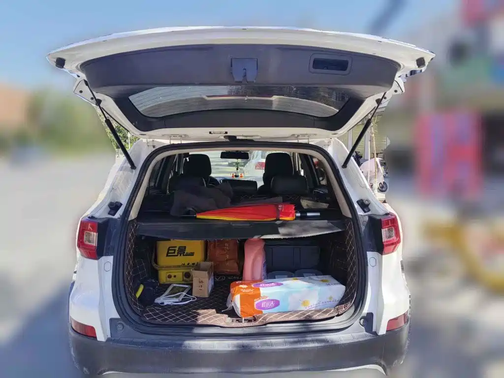 Photo 5 - Changan CS75