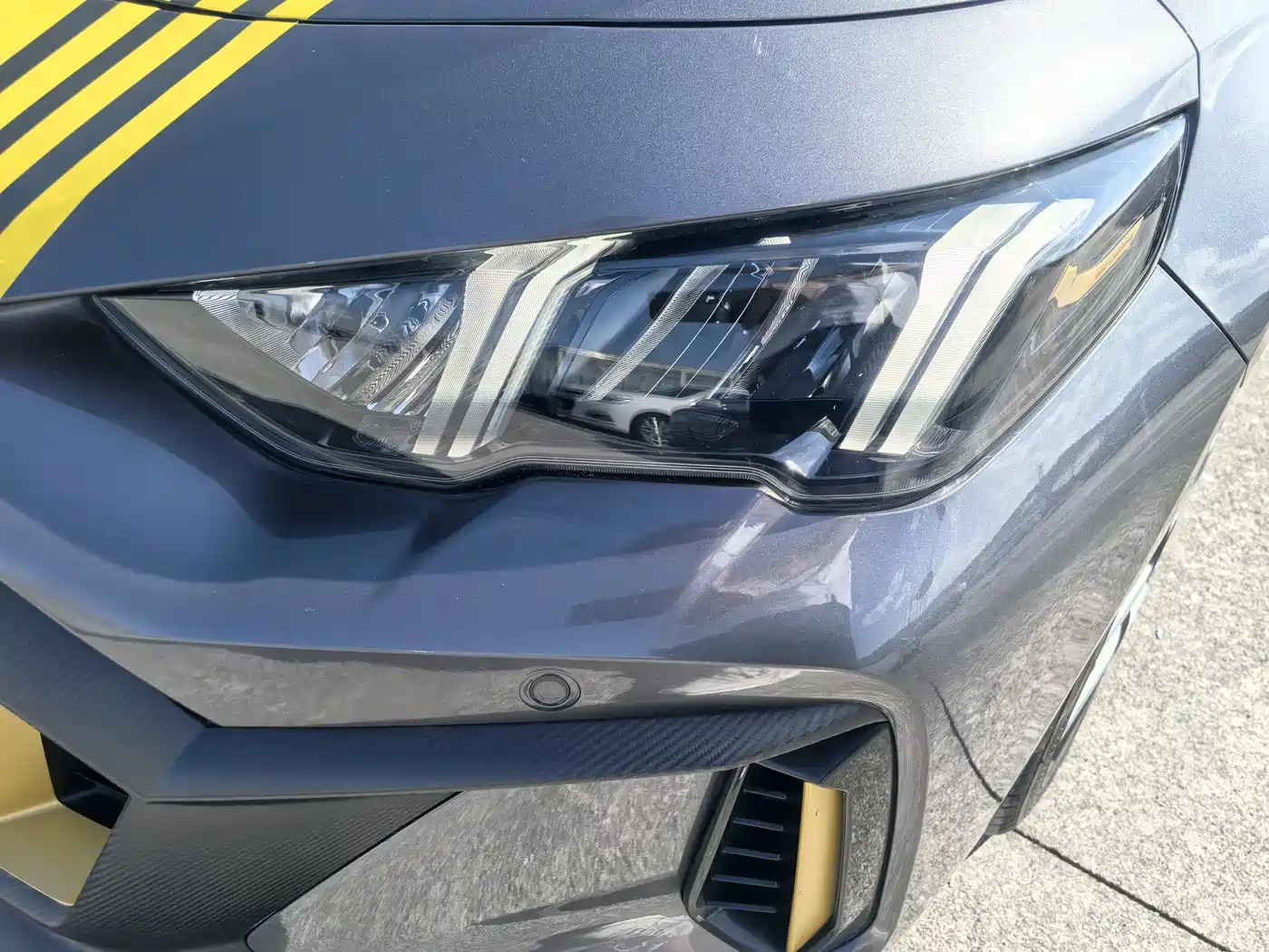 GAC Trumpchi Trumpchi Emkoo 2022 270T DCT J16 R-style Track Edition фото 14