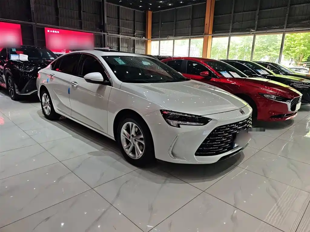 Buick Regal 2024 25T Ultra Comfort Edition фото 8