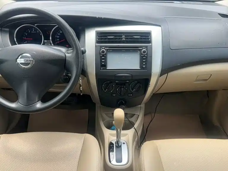 Nissan Livina 2015 2015 1.6XE CVT Comfort Edition