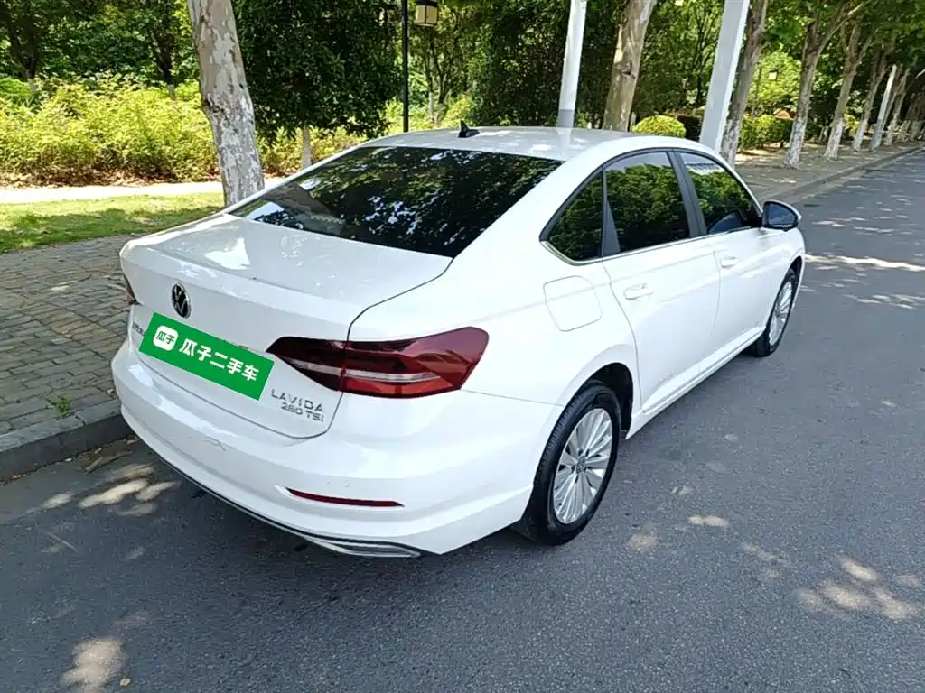 Volkswagen Lavida 2022 280TSI DSG Comfort Edition фото 7