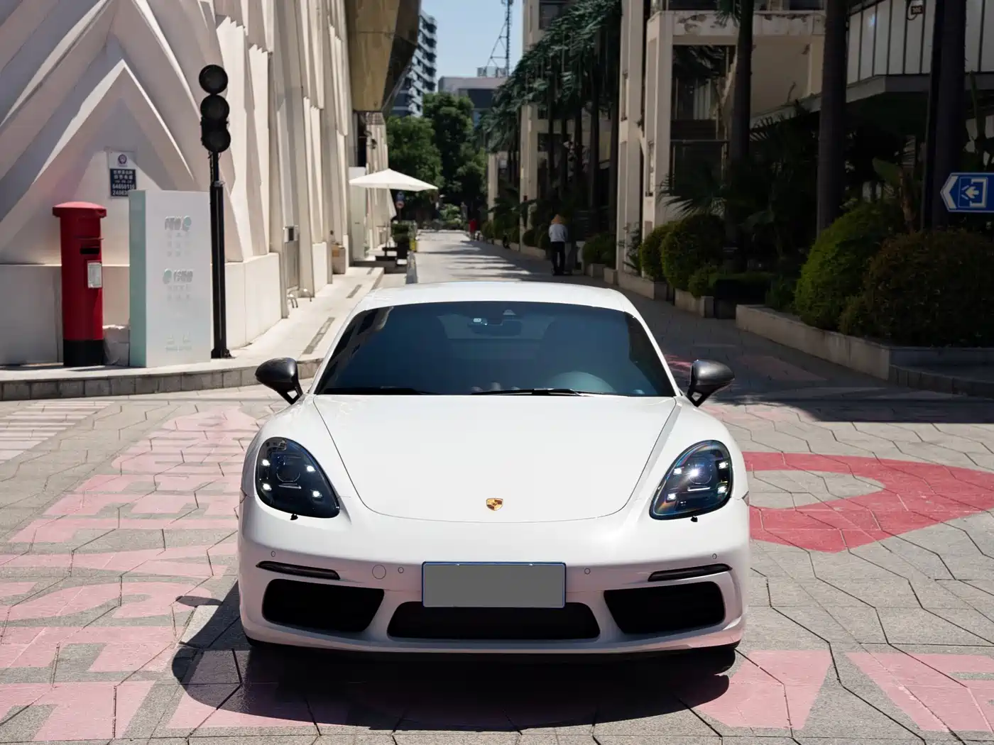 Porsche 718 2022 Cayman T 2.0T фото 3