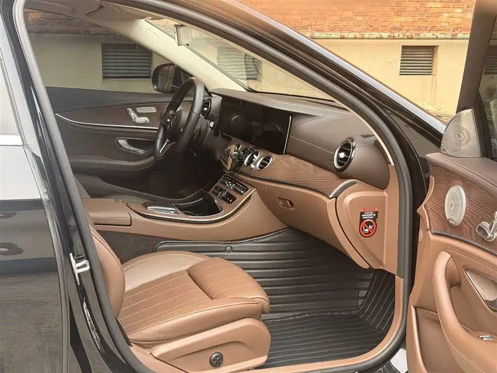 Mercedes-Benz E-Class 2020 Facelift E 260 L фото 20