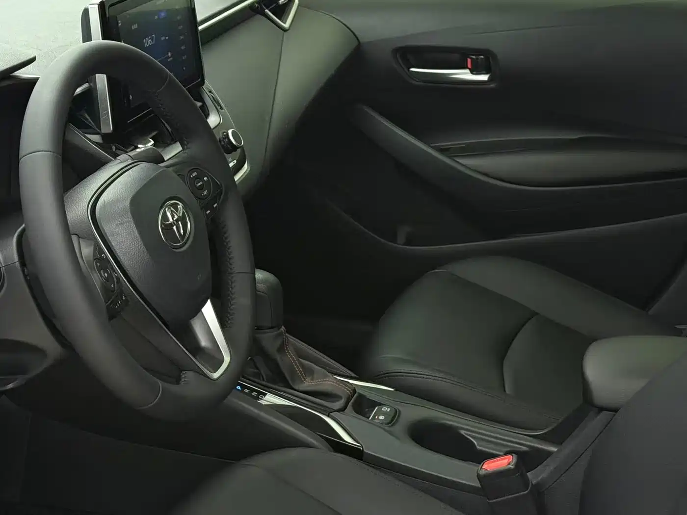 Toyota Corolla 2021 1.2T S-CVT Elite PLUS Edition фото 11