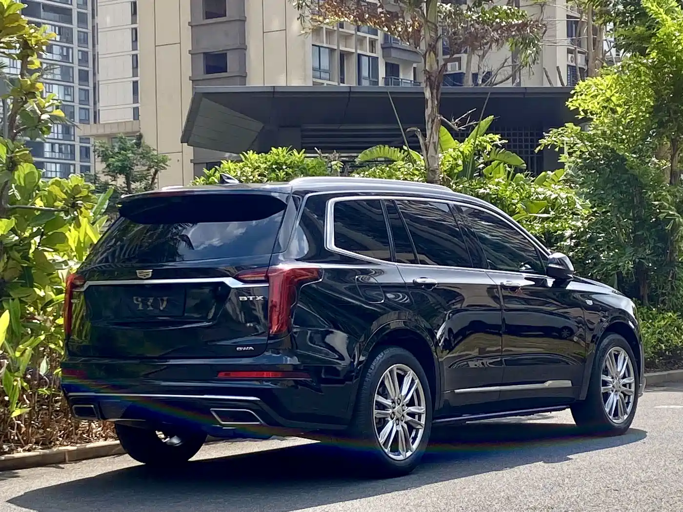CADILLAC XT6