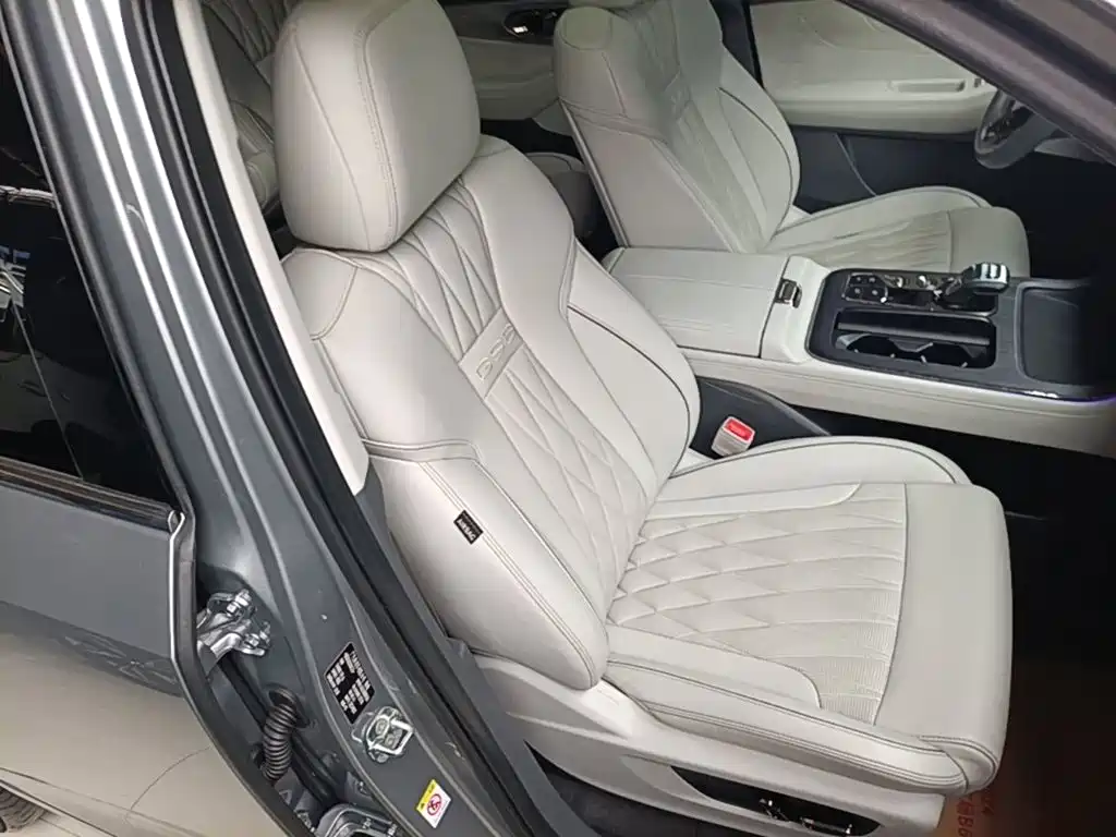 Photo 25 - GAC Trumpchi Trumpchi GS8