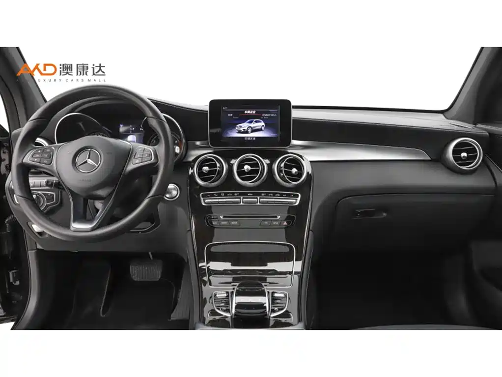 Mercedes-Benz GLC 2019 Facelift GLC 260 L 4MATIC Luxury фото 5