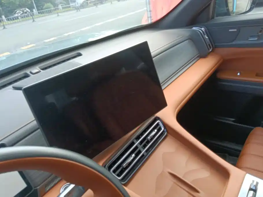 Jetour X70L 2025 2025 2.0T Automatic Flagship 7-Seater