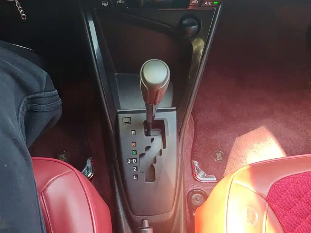 Toyota Vios 2016 1.5L Automatic Zhi Zhen Xing Yao Edition фото 14