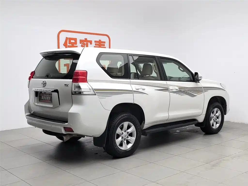 Toyota Prado (Import) 2010 2.7L Automatic Standard фото 2