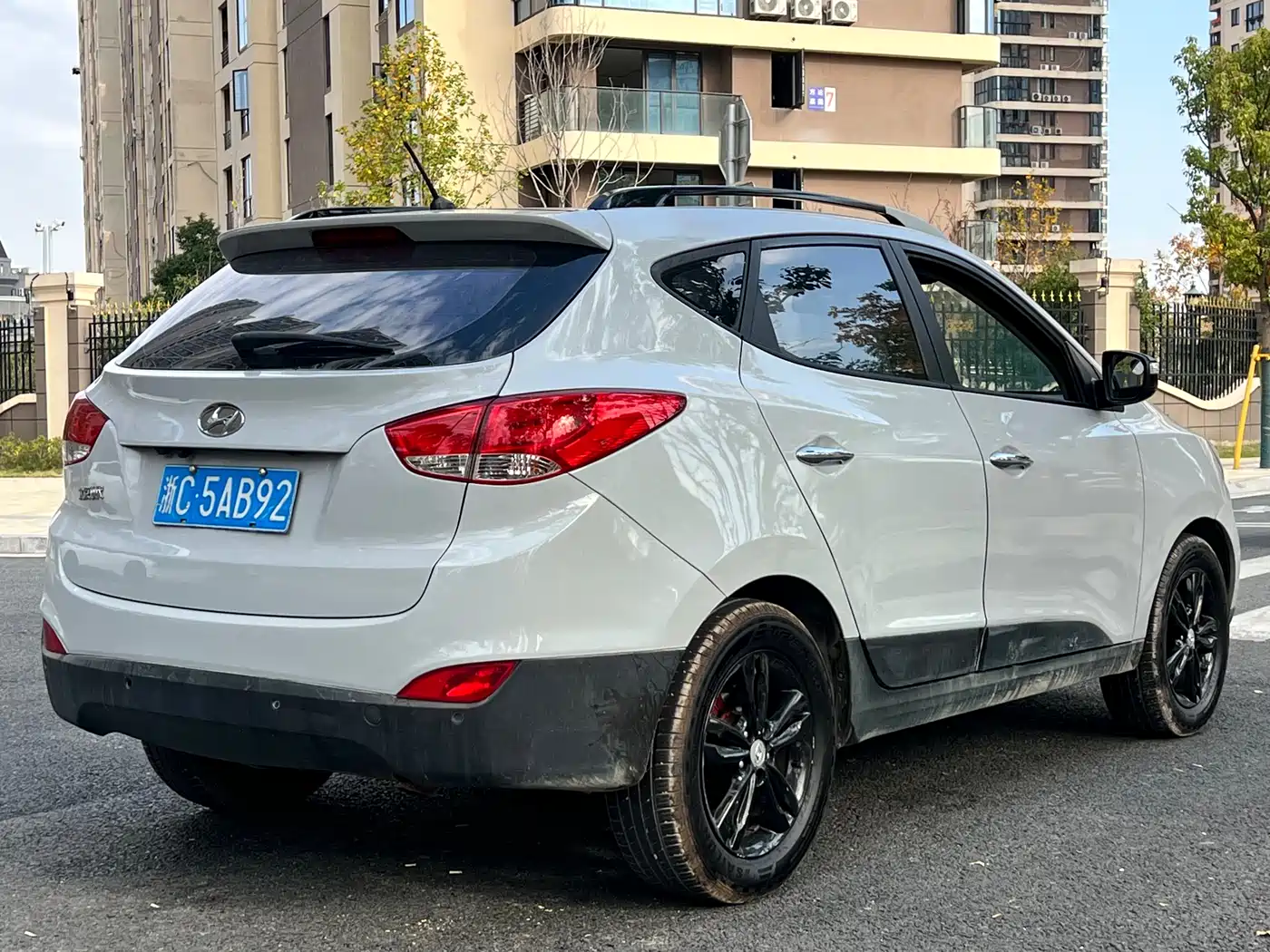 Hyundai Beijing Hyundai ix35 2013 2.4L Automatic 2WD Leading GLX China IV фото 5