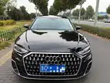 Фото 2 - Audi A8