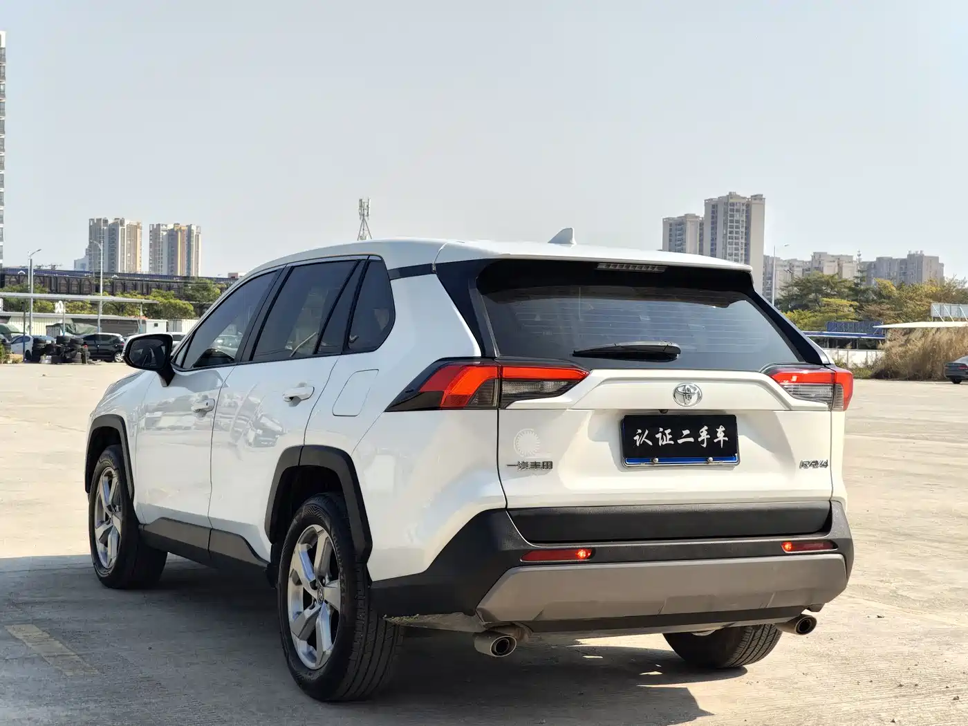 TOYOTA RAV4 RONGFANG