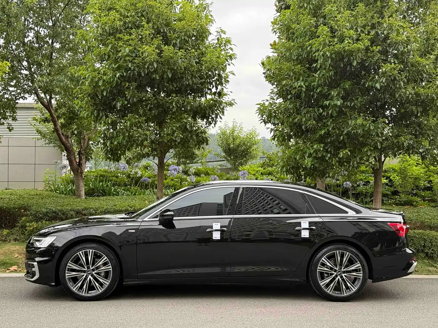 Audi A6L 2023 40 TFSI Luxury Dynamic фото 3