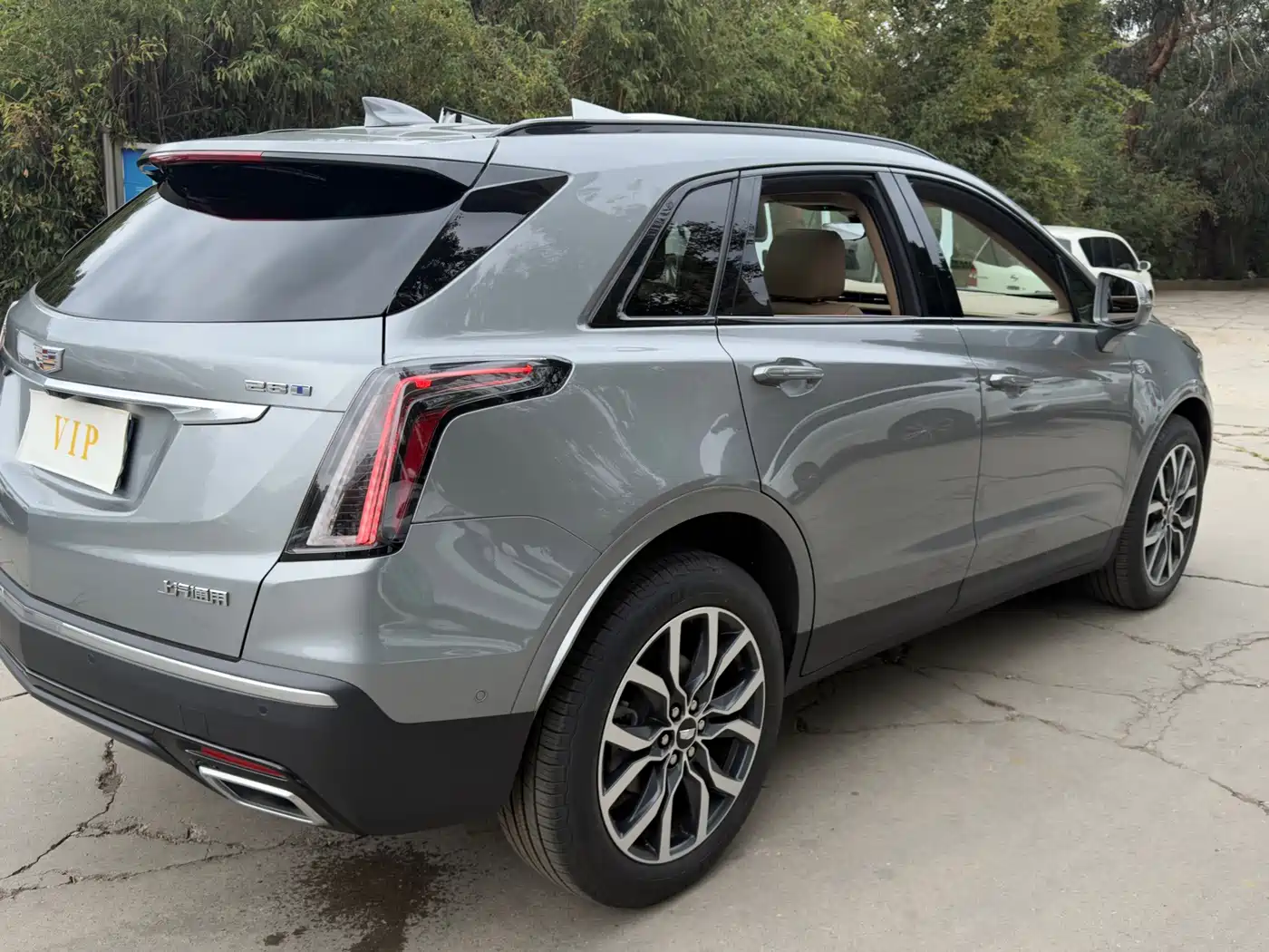 Cadillac XT5 2025 2022 2.0T 4WD Platinum