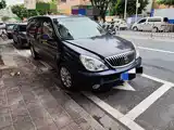 Photo 1 - Buick GL8