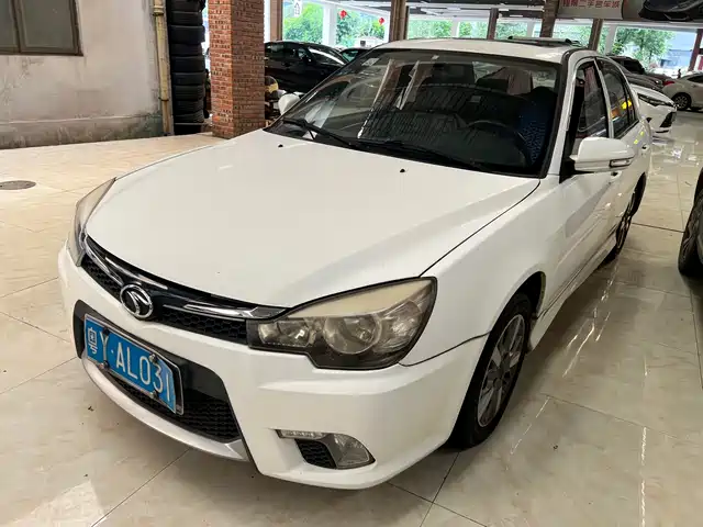  Soueast V3 Lingyue 2015 1.5L Manual Elegance Edition