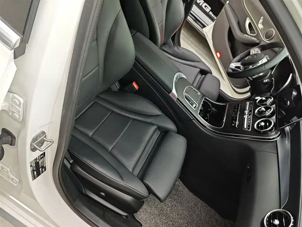 Mercedes-Benz C-Class 2020 Facelift C 200 L Fashion Sport Version фото 25
