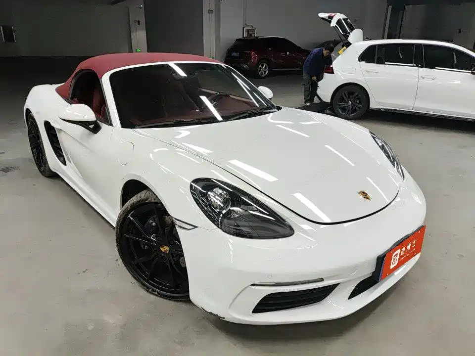 Porsche 718 2020 Boxster 2.0T фото 2